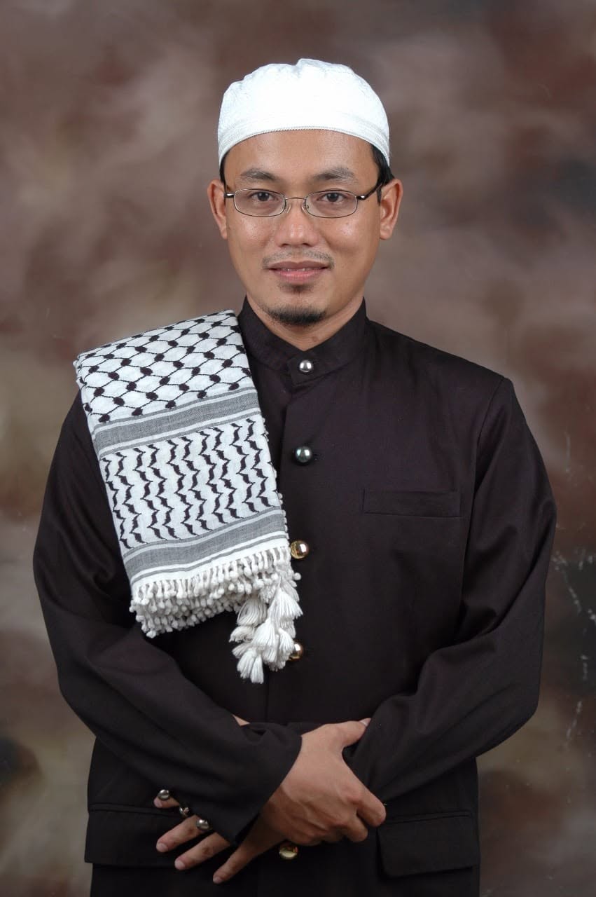 Ust. Rudi Firdaus